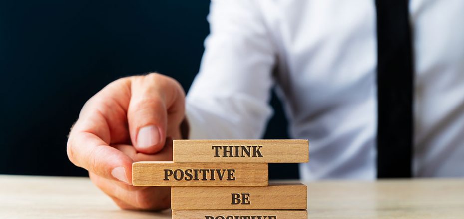 think-positive-be-positive-sign-2022-06-07-20-26-40-utc